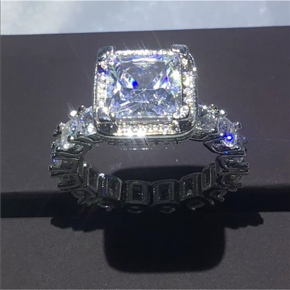 New wedding engagement ring - Picture 2 of 7